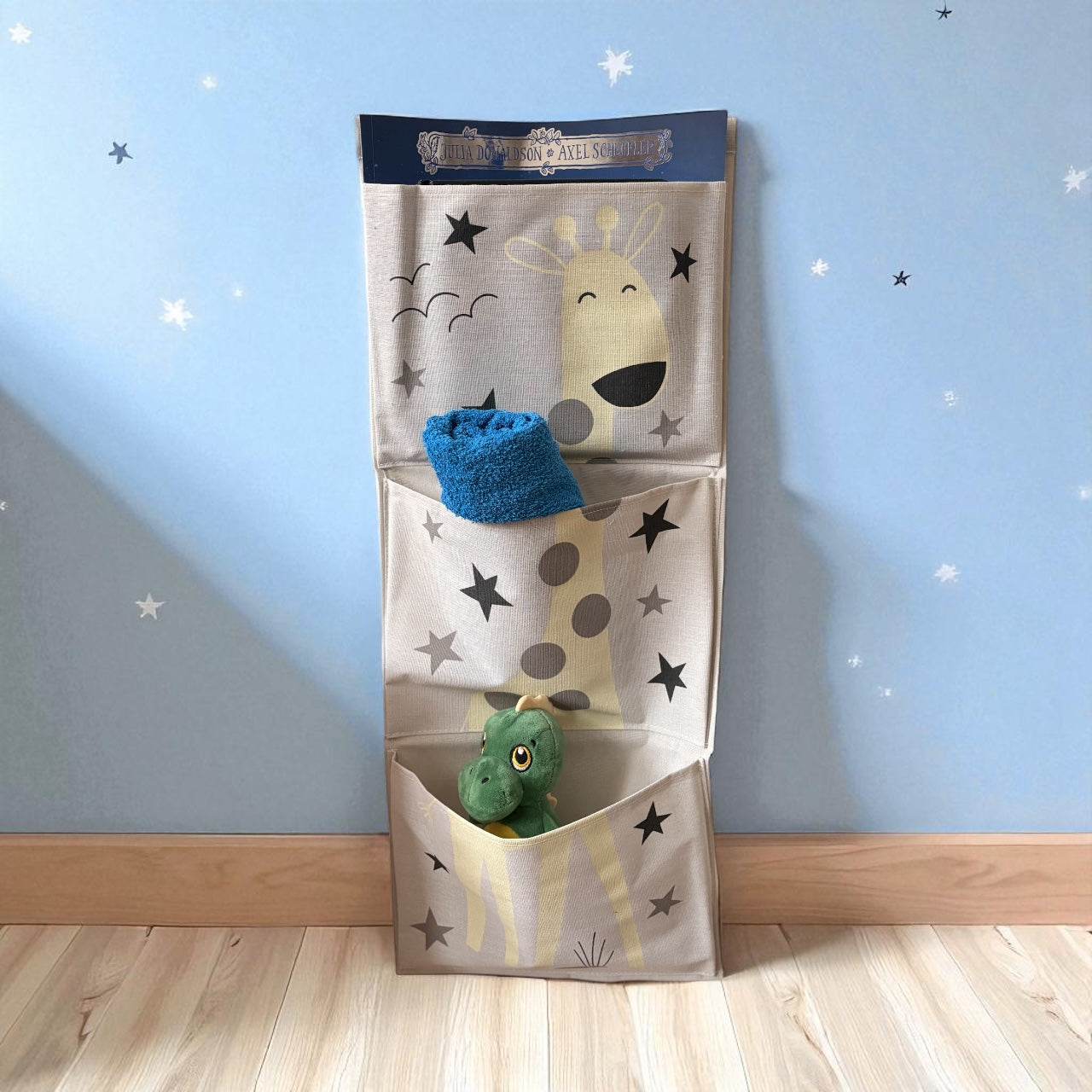 3 pocket wall hanger